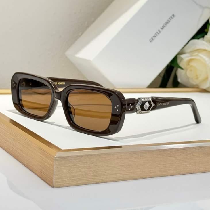 Picture of Gentle Monster Sunglasses _SKUfw68372240fw
